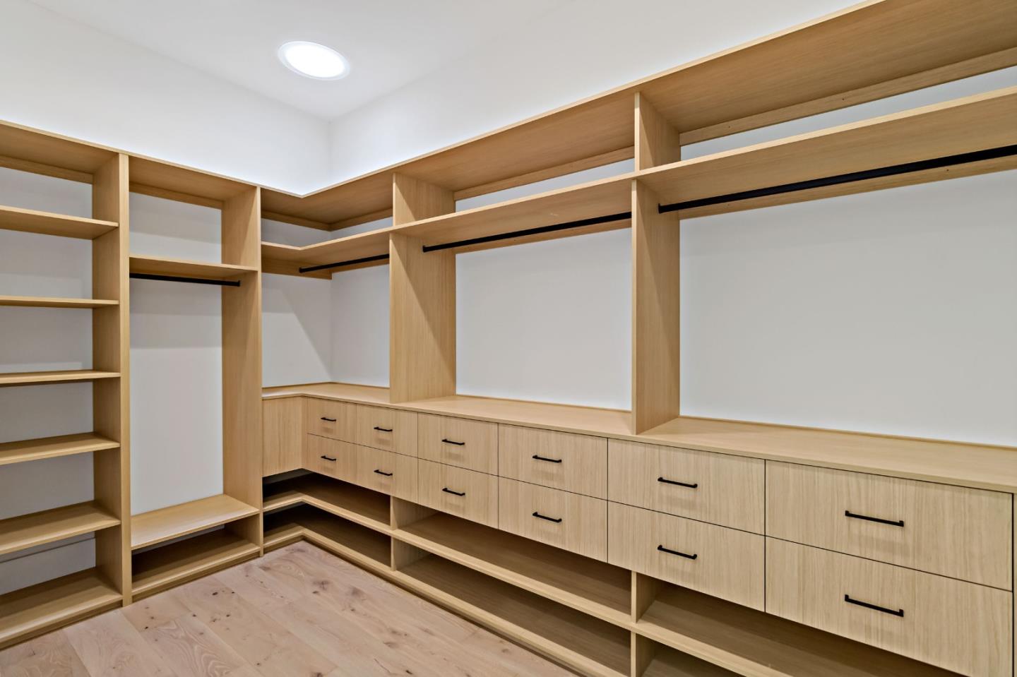 Detail Gallery Image 15 of 33 For 12536 Paseo Flores, Saratoga,  CA 95070 - 7 Beds | 5/1 Baths