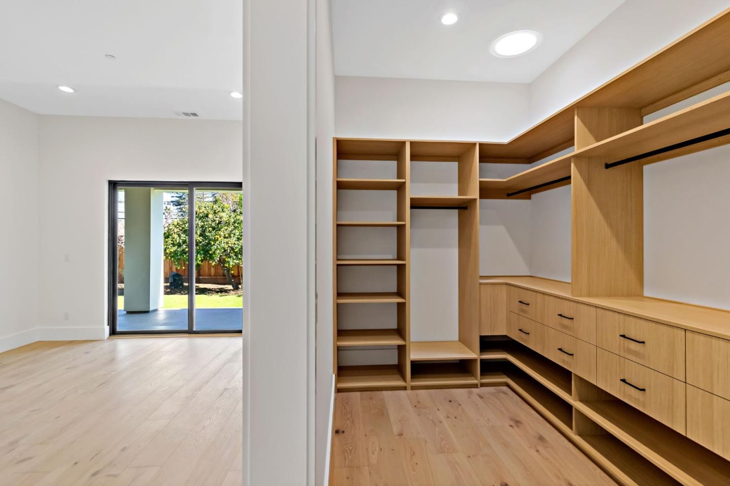 Detail Gallery Image 16 of 33 For 12536 Paseo Flores, Saratoga,  CA 95070 - 7 Beds | 5/1 Baths