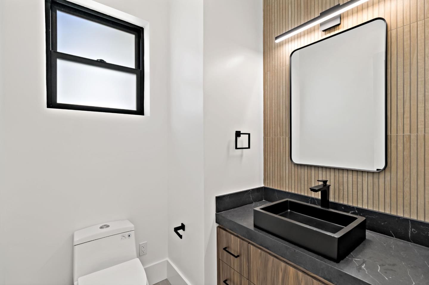 Detail Gallery Image 25 of 33 For 12536 Paseo Flores, Saratoga,  CA 95070 - 7 Beds | 5/1 Baths