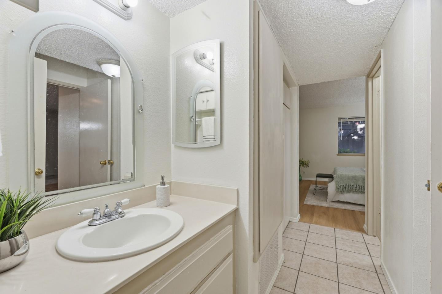 Photo #17: ML82038750 Listing: Photo #17