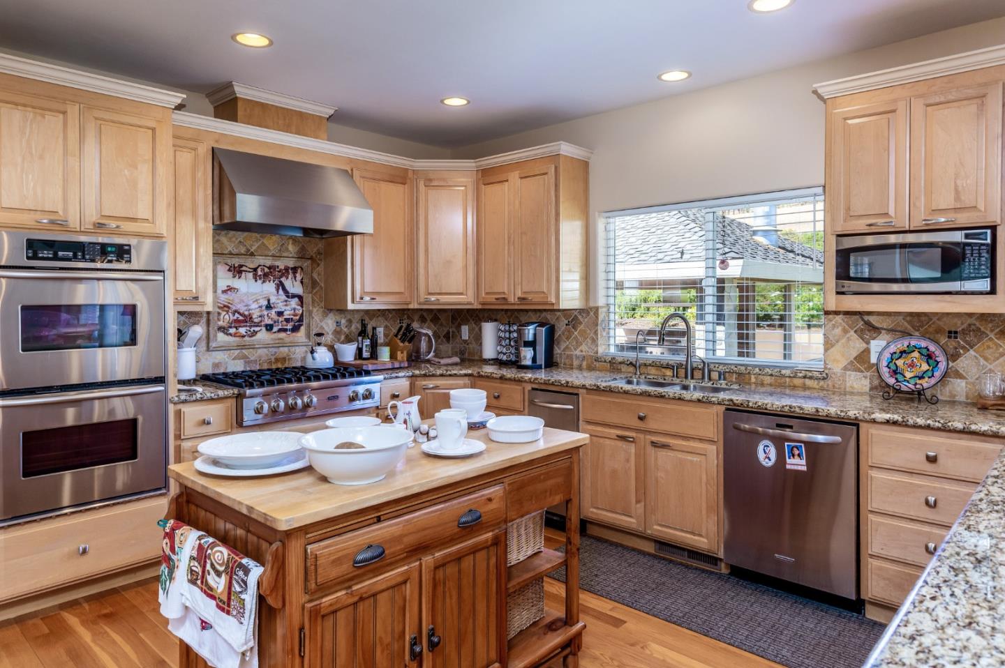 Detail Gallery Image 11 of 38 For 741 Riverside Rd, Hollister,  CA 95023 - 4 Beds | 3/1 Baths