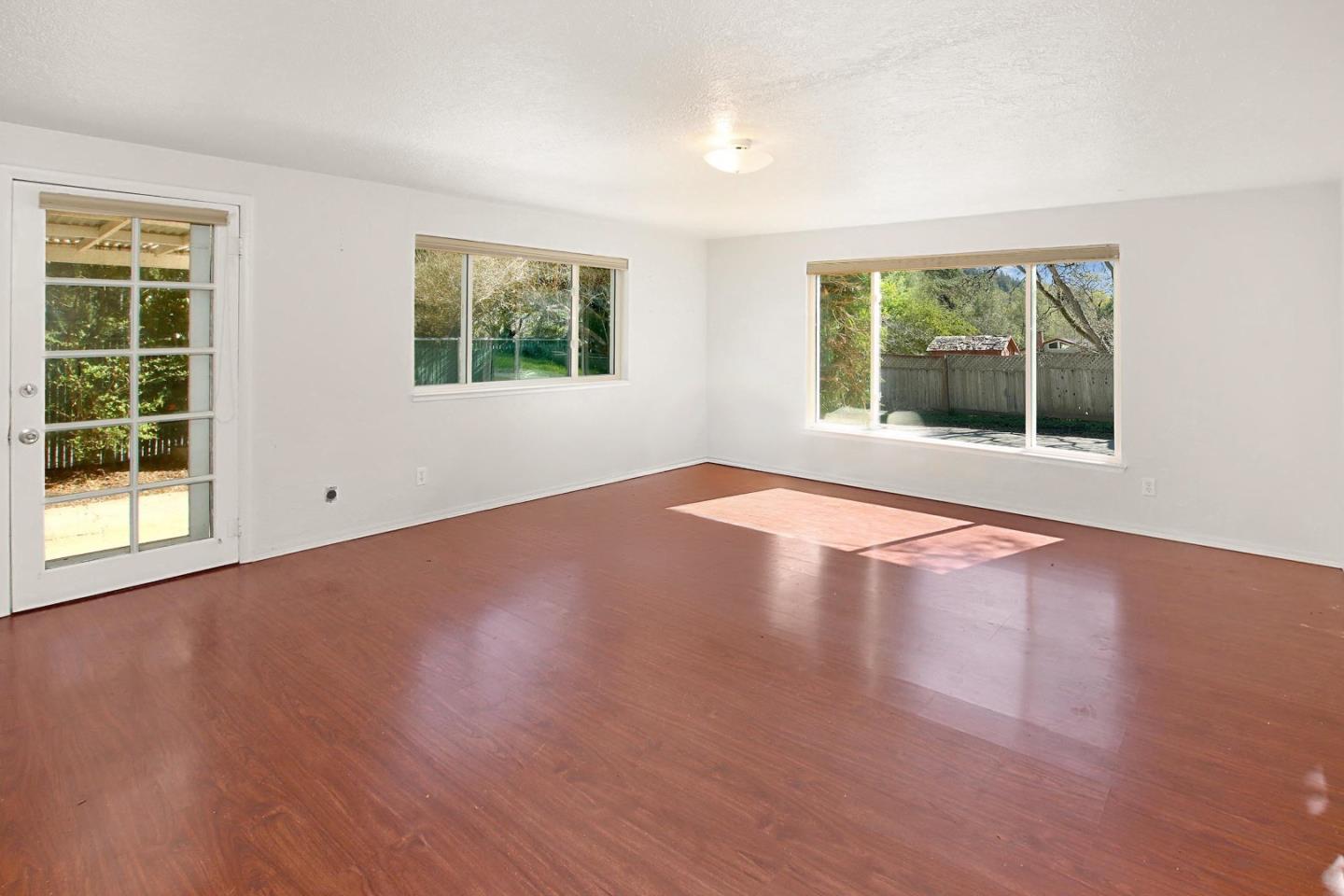 Detail Gallery Image 9 of 31 For 4841 Rivervale Dr, Soquel,  CA 95073 - 1 Beds | 1 Baths