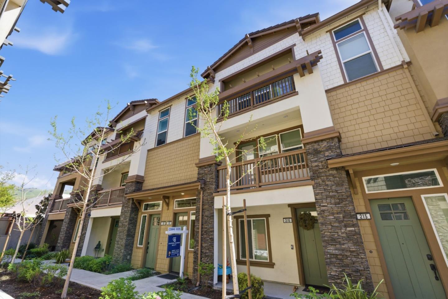 Front Image Thumbnail for ML82038754