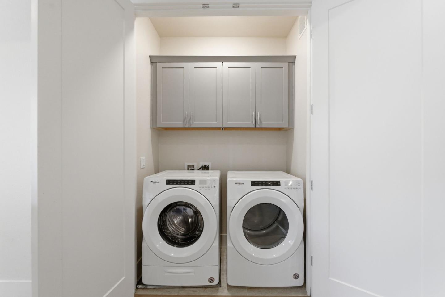 Detail Gallery Image 10 of 52 For 195 Carson Falls Common, Fremont,  CA 94539 - 2 Beds | 2 Baths