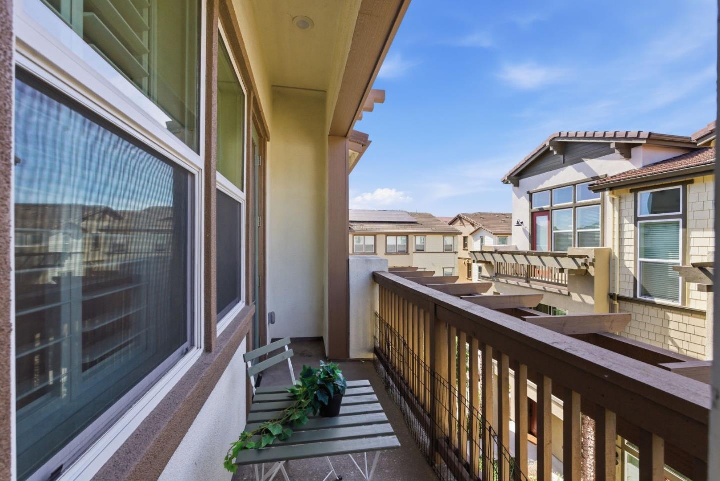 Detail Gallery Image 13 of 52 For 195 Carson Falls Common, Fremont,  CA 94539 - 2 Beds | 2 Baths