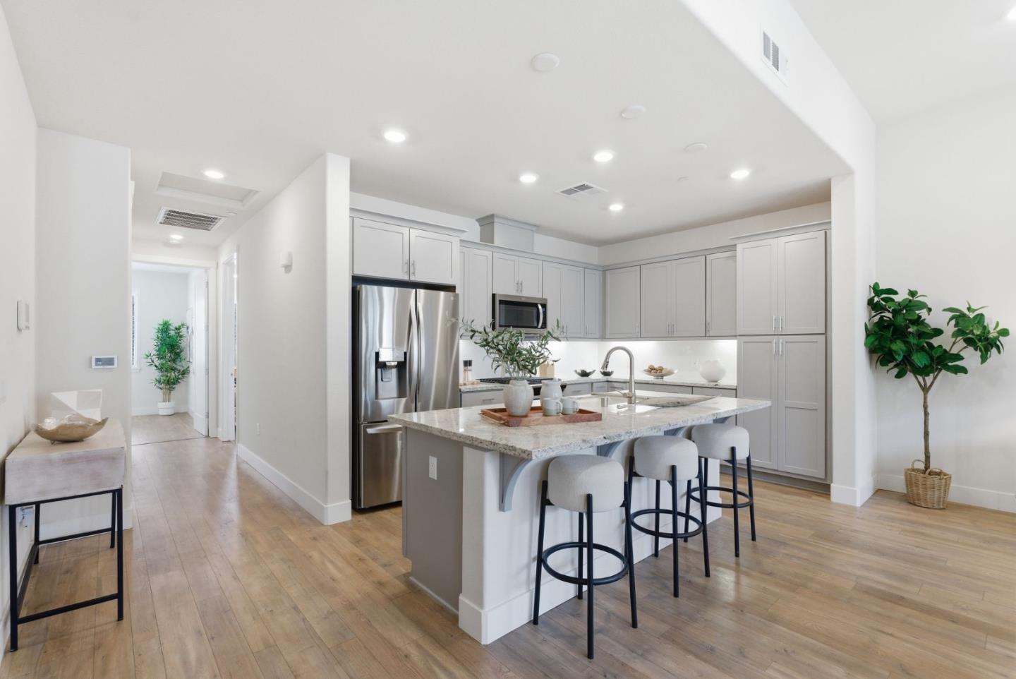 Detail Gallery Image 16 of 52 For 195 Carson Falls Common, Fremont,  CA 94539 - 2 Beds | 2 Baths