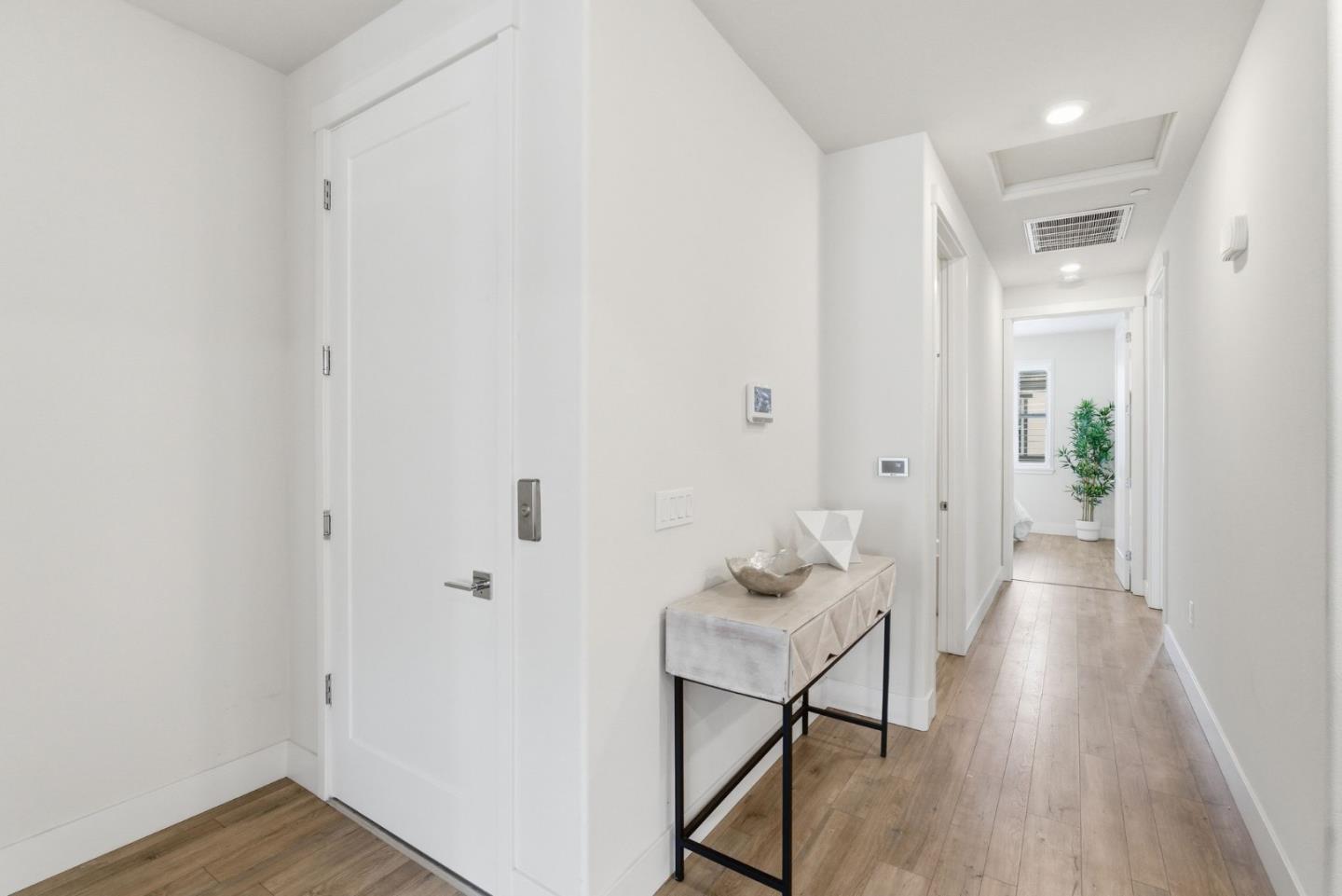 Detail Gallery Image 17 of 52 For 195 Carson Falls Common, Fremont,  CA 94539 - 2 Beds | 2 Baths