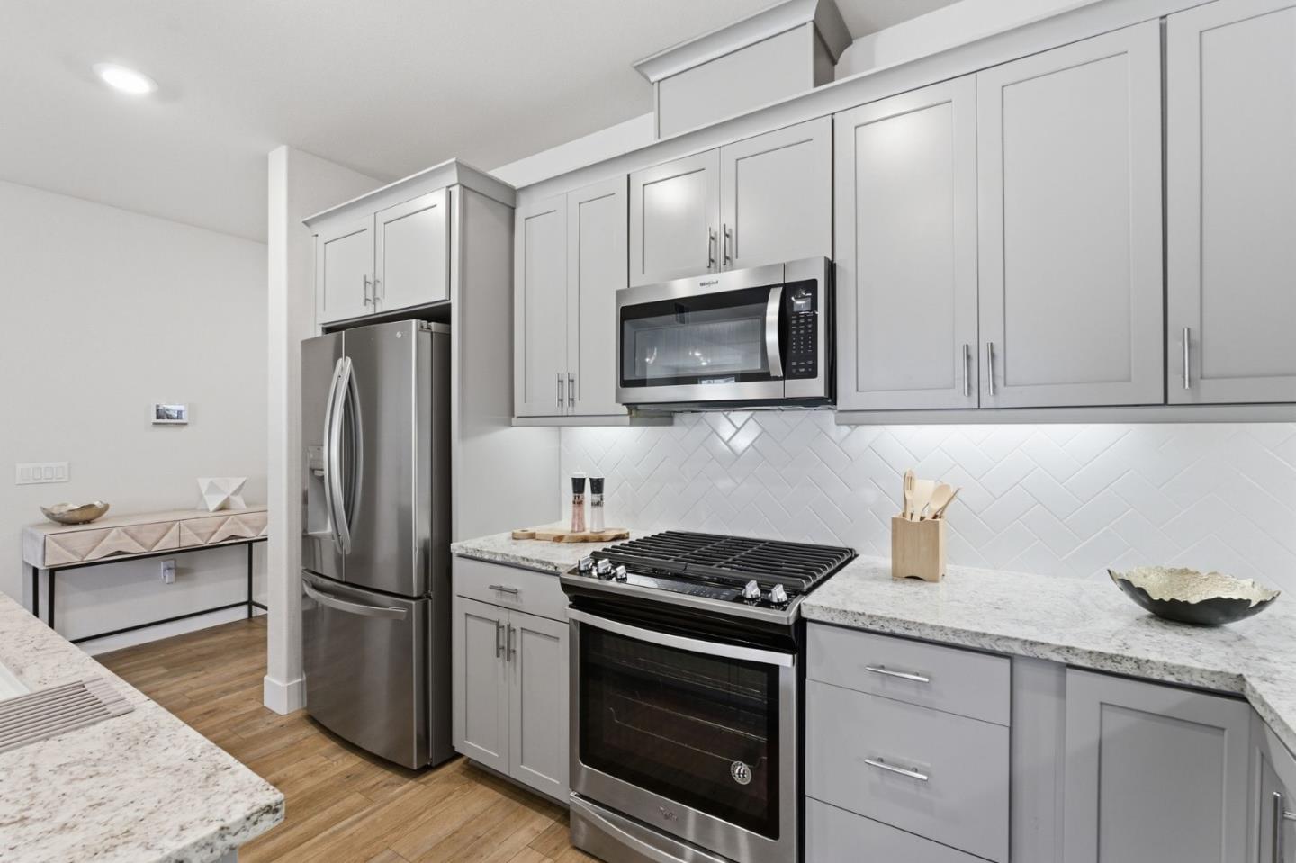 Detail Gallery Image 20 of 52 For 195 Carson Falls Common, Fremont,  CA 94539 - 2 Beds | 2 Baths