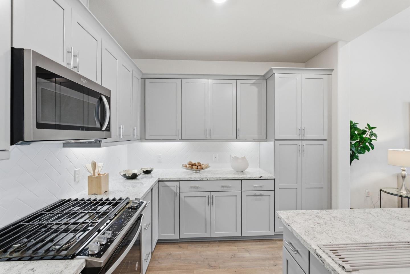 Detail Gallery Image 24 of 52 For 195 Carson Falls Common, Fremont,  CA 94539 - 2 Beds | 2 Baths