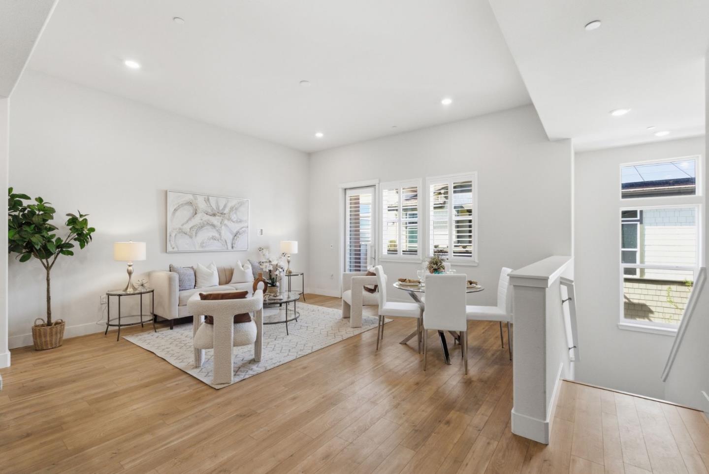 Detail Gallery Image 4 of 52 For 195 Carson Falls Common, Fremont,  CA 94539 - 2 Beds | 2 Baths