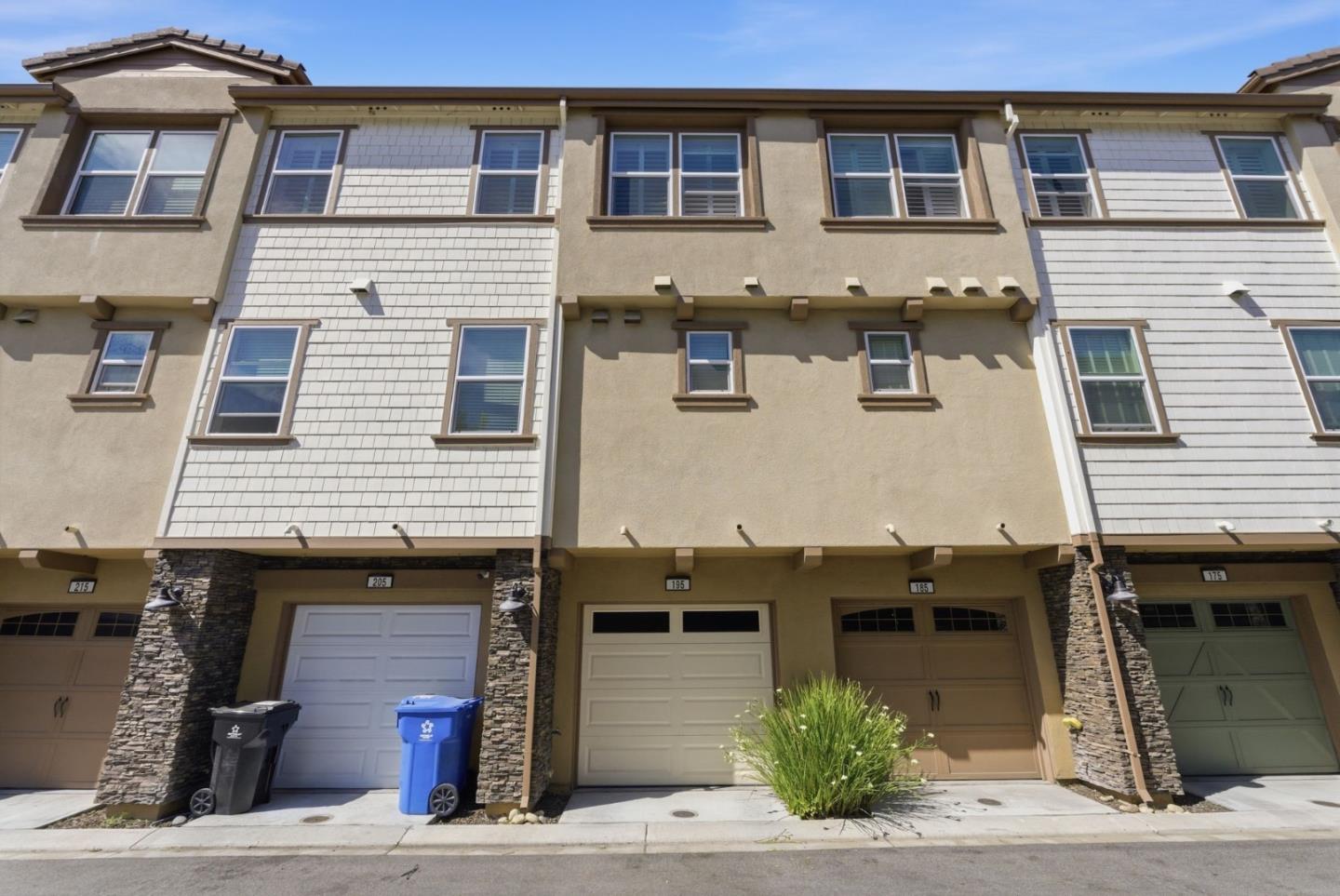 Detail Gallery Image 41 of 52 For 195 Carson Falls Common, Fremont,  CA 94539 - 2 Beds | 2 Baths