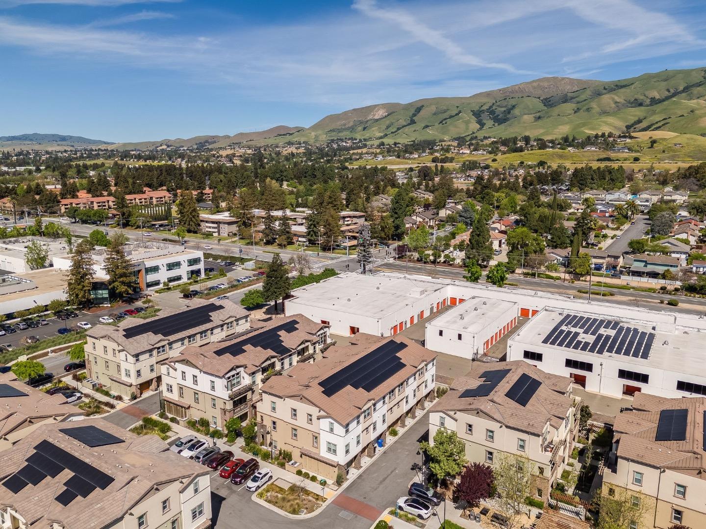 Detail Gallery Image 46 of 52 For 195 Carson Falls Common, Fremont,  CA 94539 - 2 Beds | 2 Baths