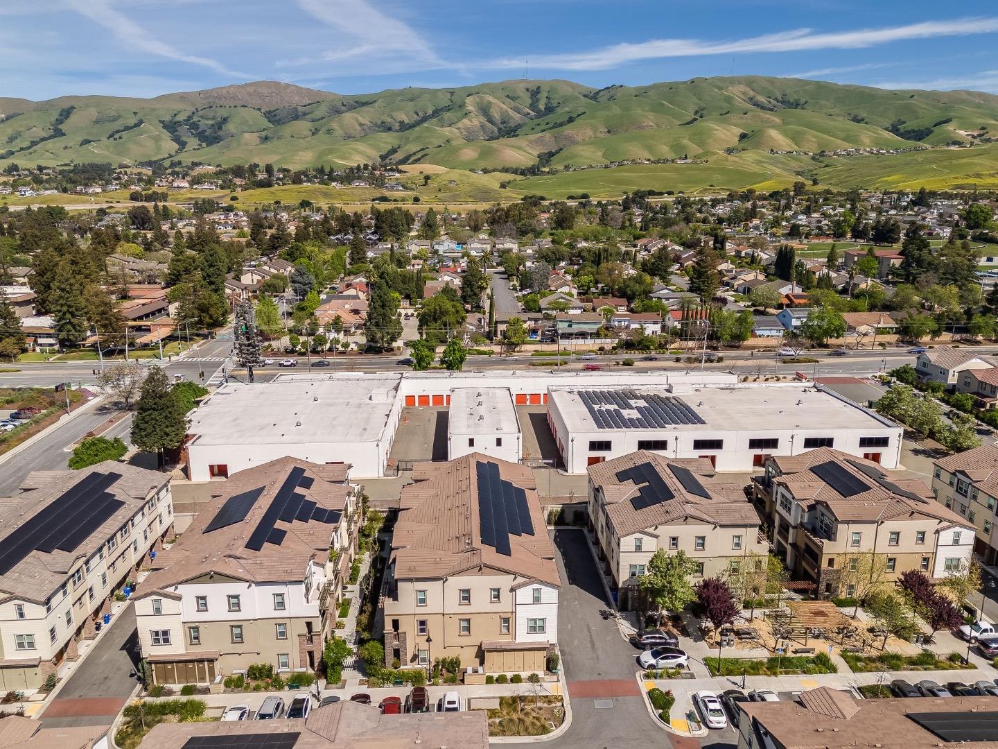 Detail Gallery Image 47 of 52 For 195 Carson Falls Common, Fremont,  CA 94539 - 2 Beds | 2 Baths