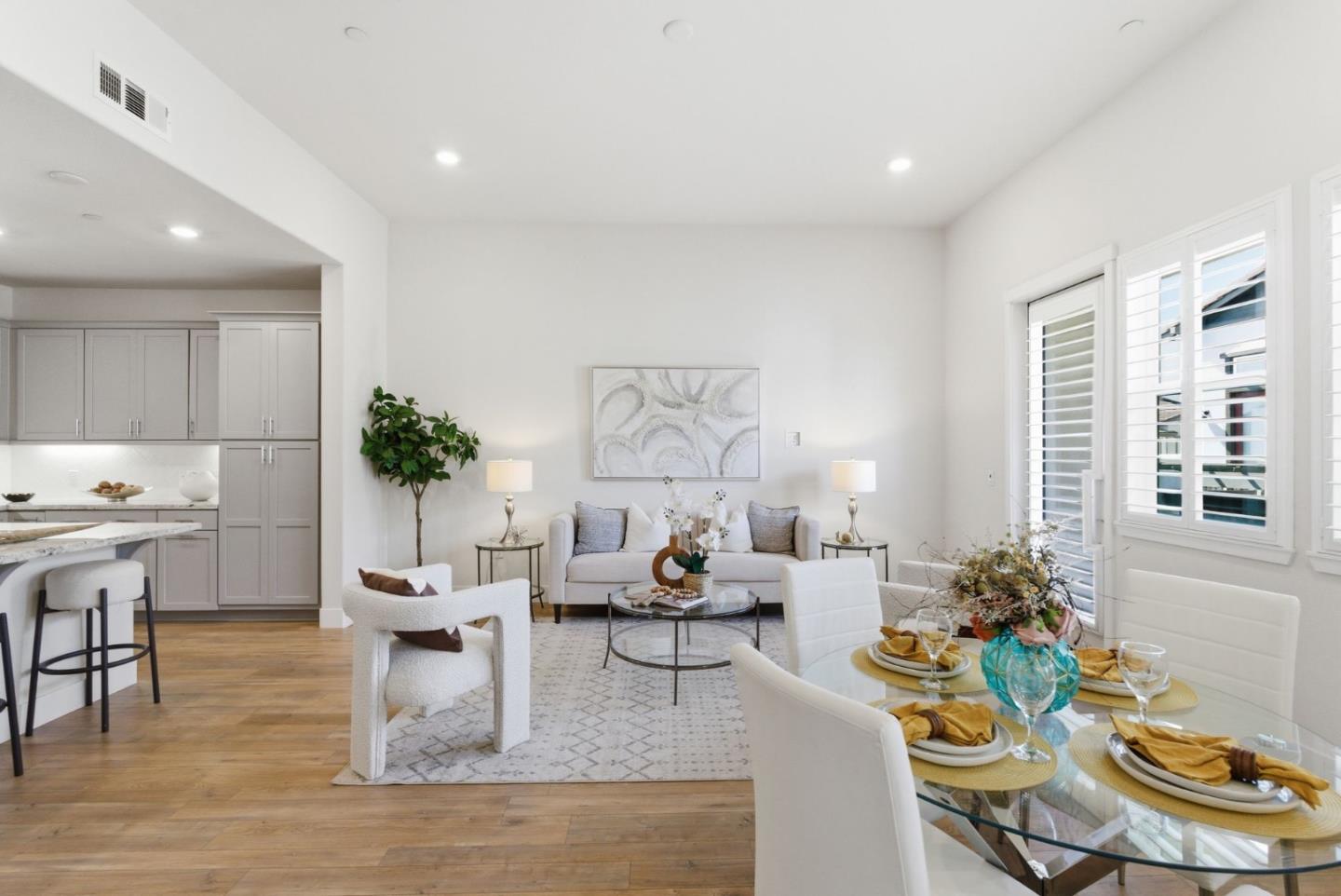 Detail Gallery Image 6 of 52 For 195 Carson Falls Common, Fremont,  CA 94539 - 2 Beds | 2 Baths