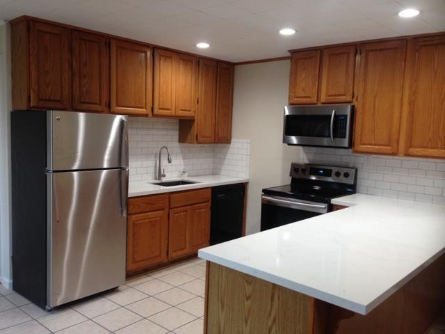 Detail Gallery Image 5 of 15 For 56 Hobart Ave #56,  San Mateo,  CA 94402 - 3 Beds | 2 Baths