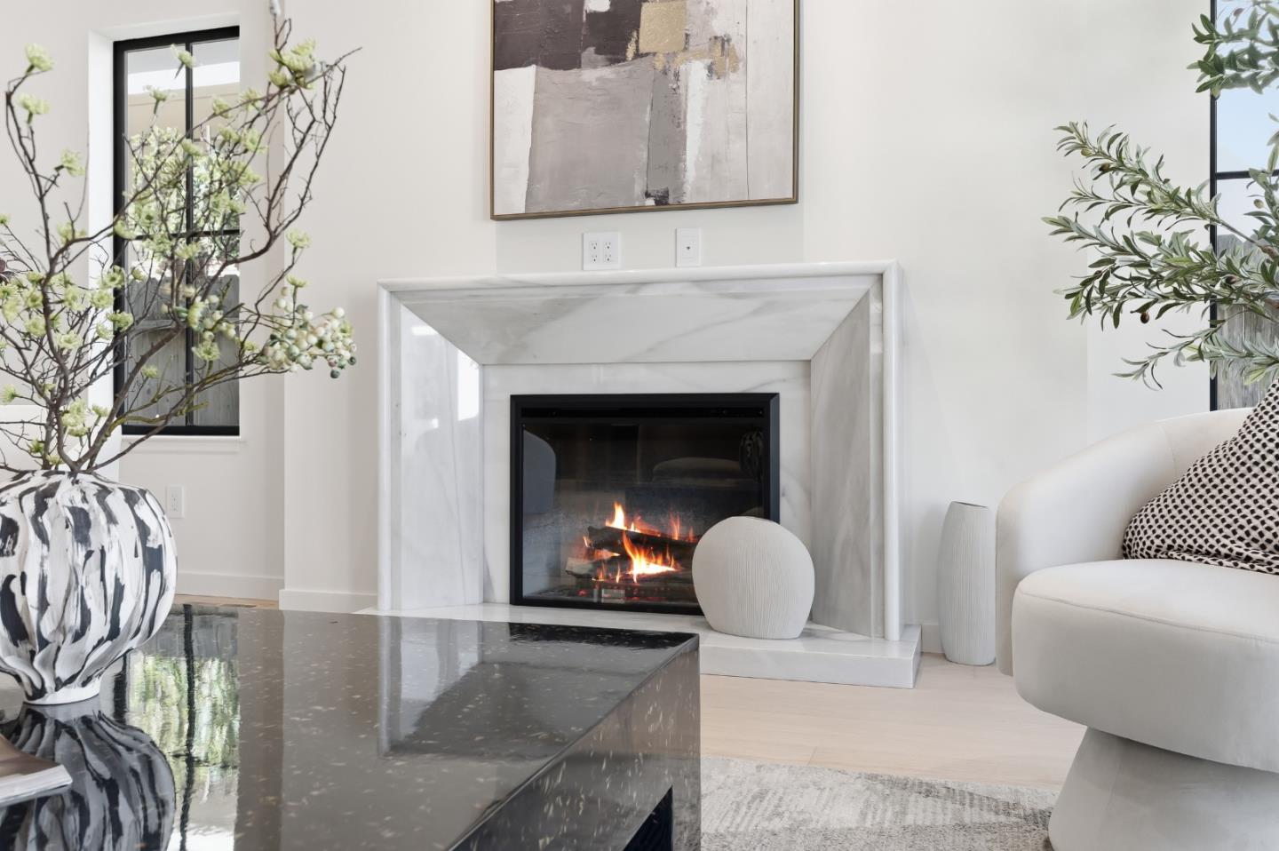 Detail Gallery Image 11 of 61 For 114 Bayswater Ave, Burlingame,  CA 94010 - 5 Beds | 5/1 Baths