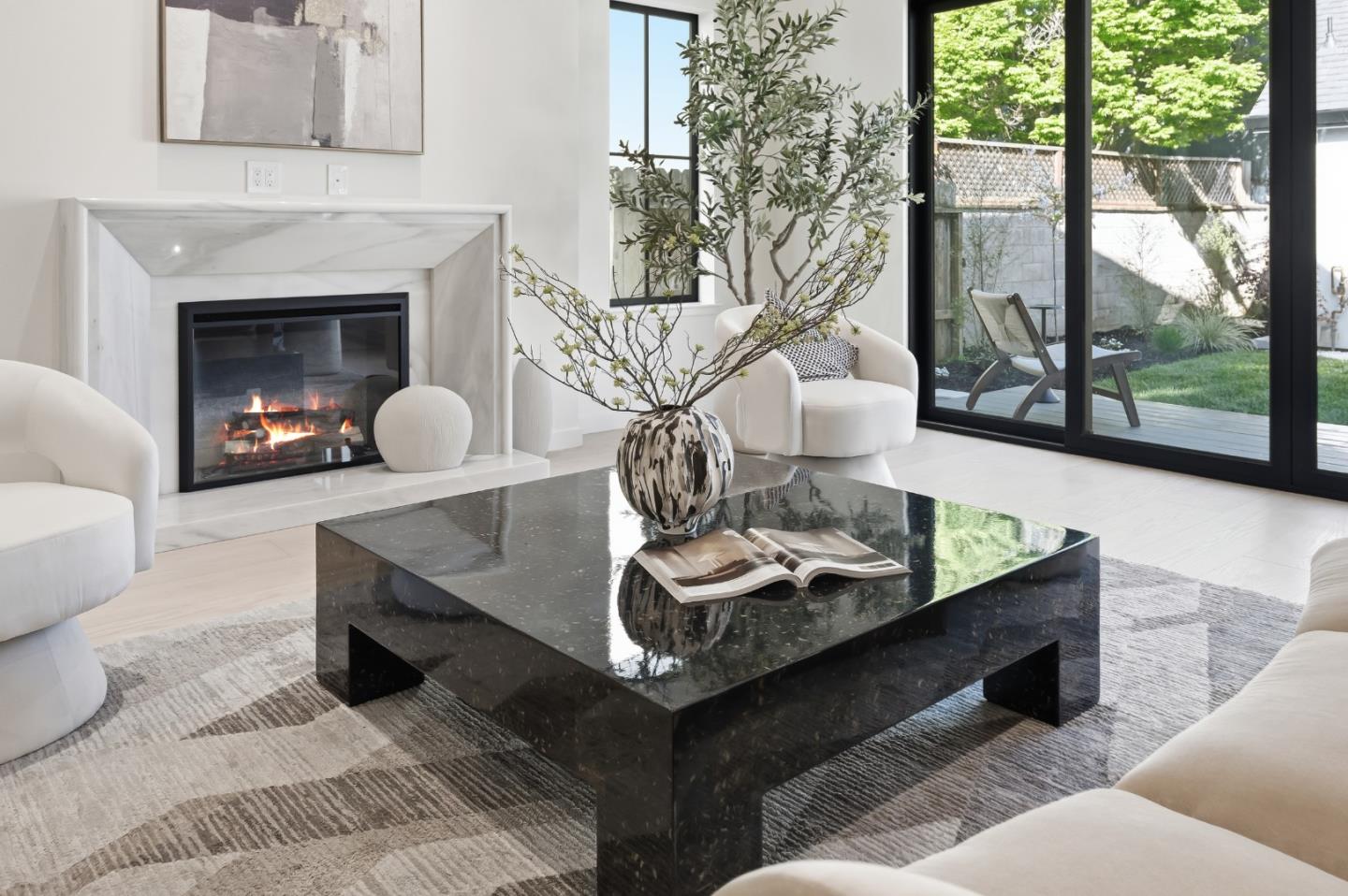 Detail Gallery Image 12 of 61 For 114 Bayswater Ave, Burlingame,  CA 94010 - 5 Beds | 5/1 Baths