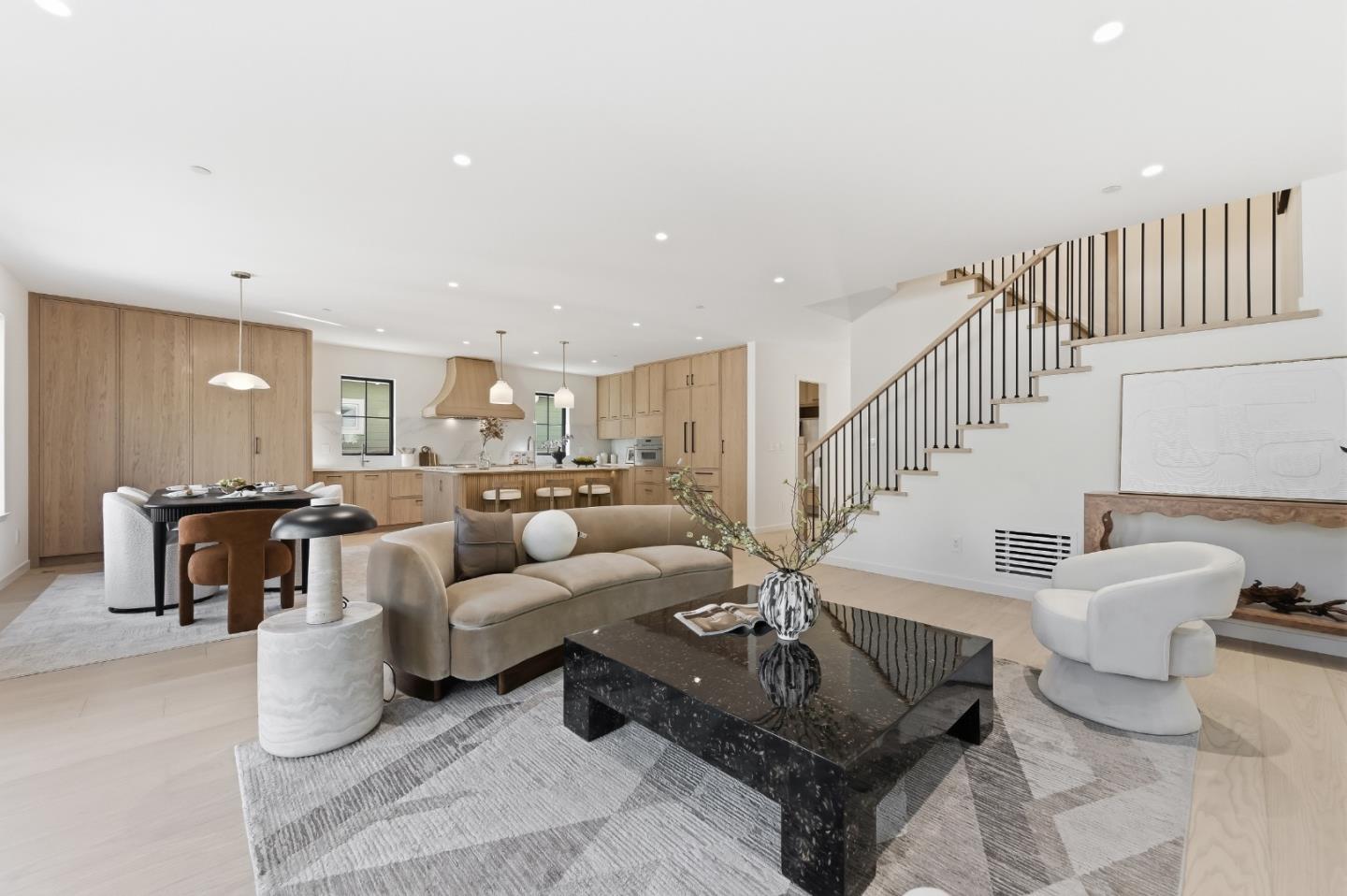 Detail Gallery Image 2 of 61 For 114 Bayswater Ave, Burlingame,  CA 94010 - 5 Beds | 5/1 Baths