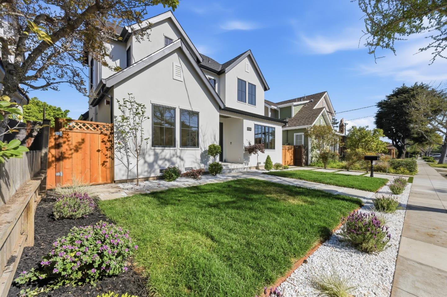 Detail Gallery Image 55 of 61 For 114 Bayswater Ave, Burlingame,  CA 94010 - 5 Beds | 5/1 Baths