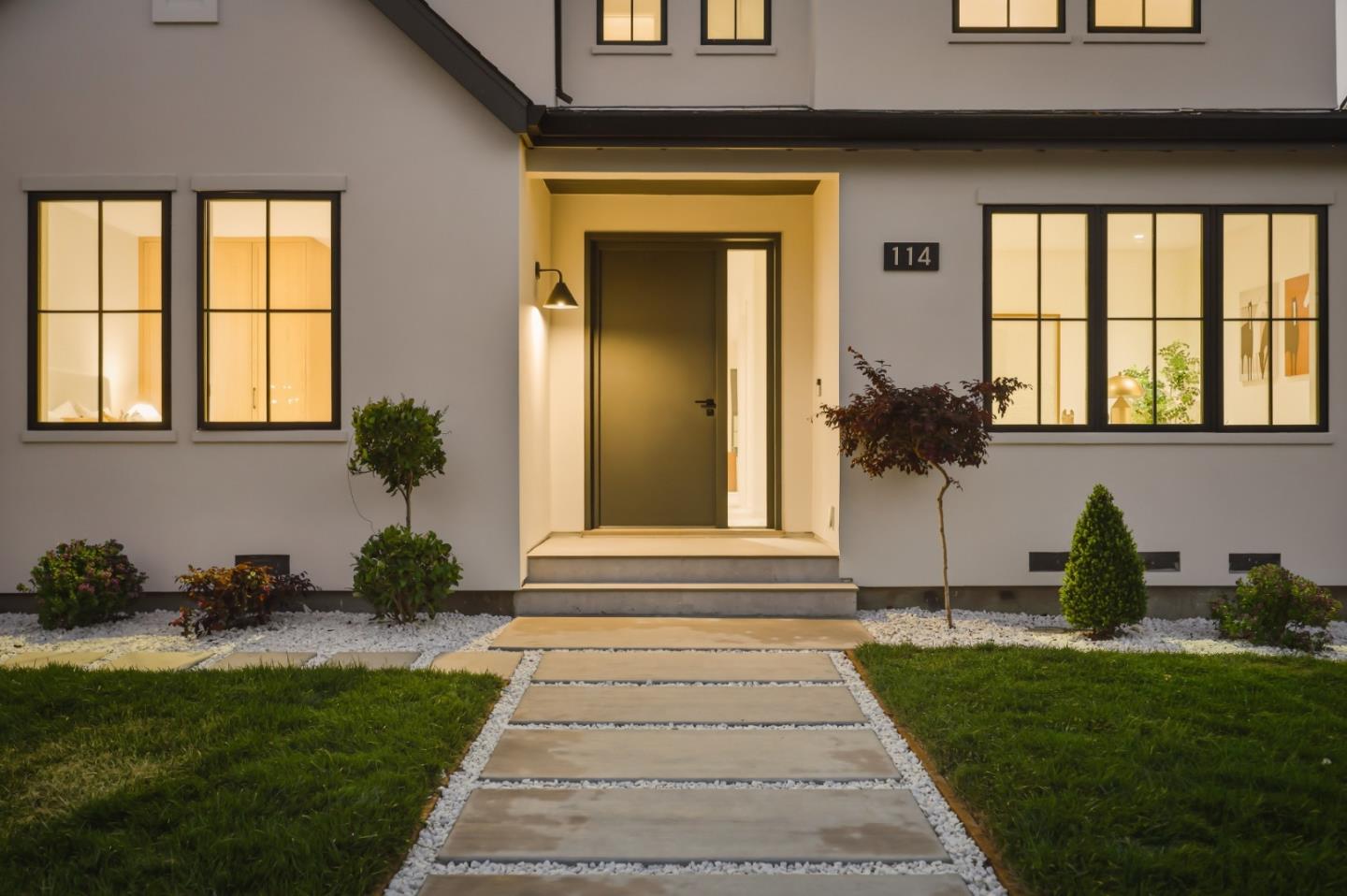 Detail Gallery Image 58 of 61 For 114 Bayswater Ave, Burlingame,  CA 94010 - 5 Beds | 5/1 Baths