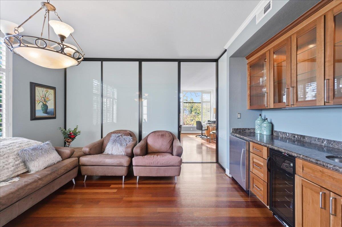 Detail Gallery Image 10 of 60 For 11 Hayward Ave #2001,  San Mateo,  CA 94401 - 3 Beds | 2 Baths