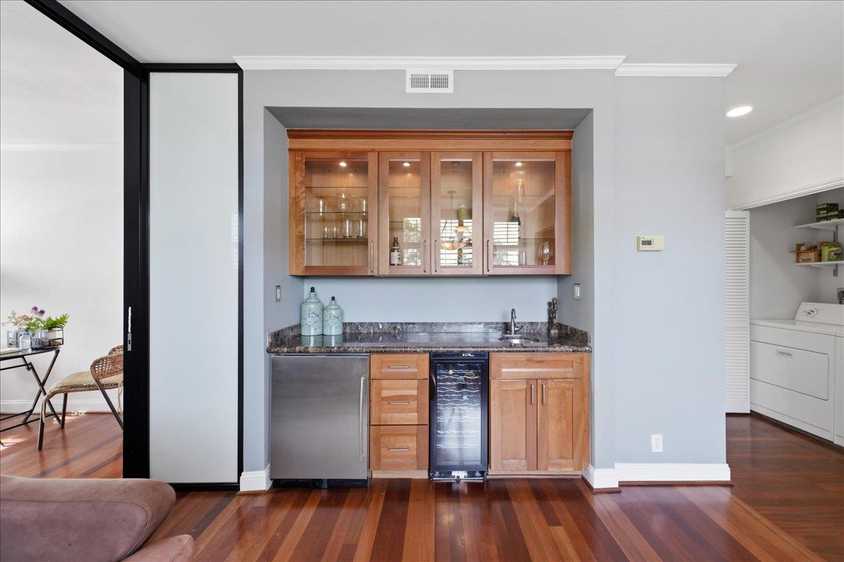 Detail Gallery Image 15 of 60 For 11 Hayward Ave #2001,  San Mateo,  CA 94401 - 3 Beds | 2 Baths