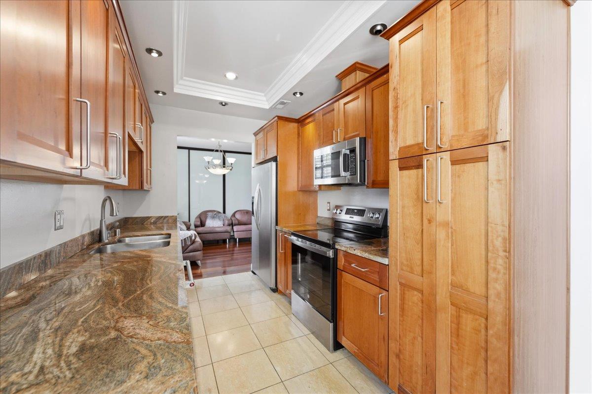 Detail Gallery Image 26 of 60 For 11 Hayward Ave #2001,  San Mateo,  CA 94401 - 3 Beds | 2 Baths