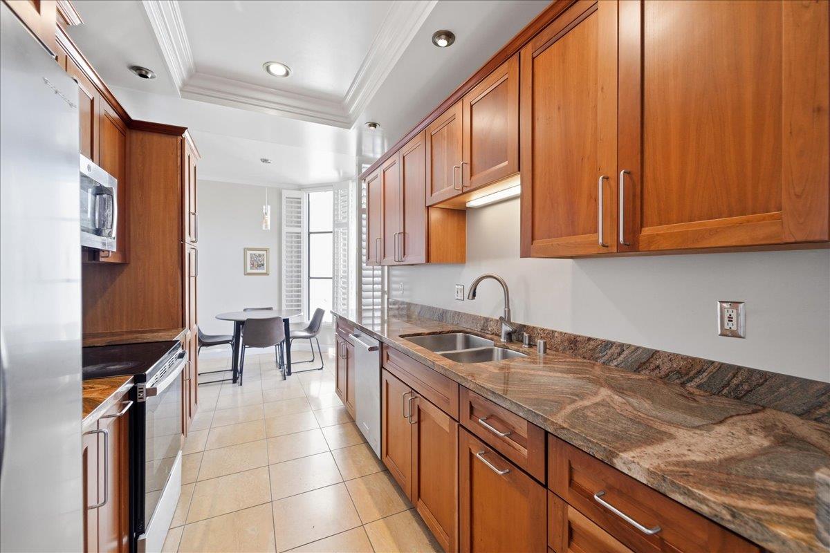 Detail Gallery Image 28 of 60 For 11 Hayward Ave #2001,  San Mateo,  CA 94401 - 3 Beds | 2 Baths