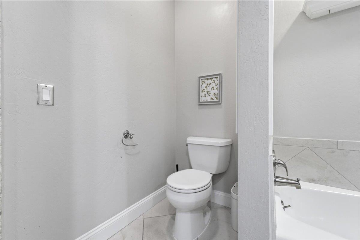 Detail Gallery Image 39 of 60 For 11 Hayward Ave #2001,  San Mateo,  CA 94401 - 3 Beds | 2 Baths