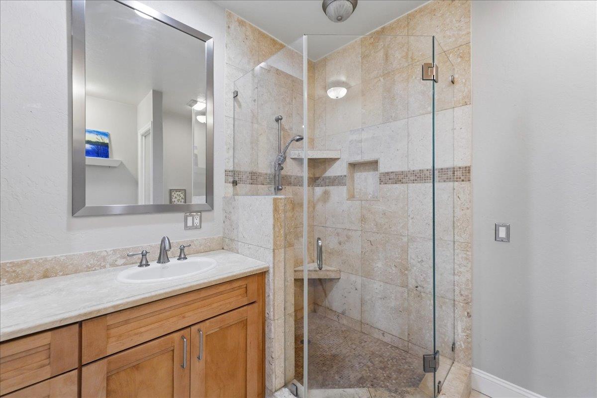 Detail Gallery Image 43 of 60 For 11 Hayward Ave #2001,  San Mateo,  CA 94401 - 3 Beds | 2 Baths