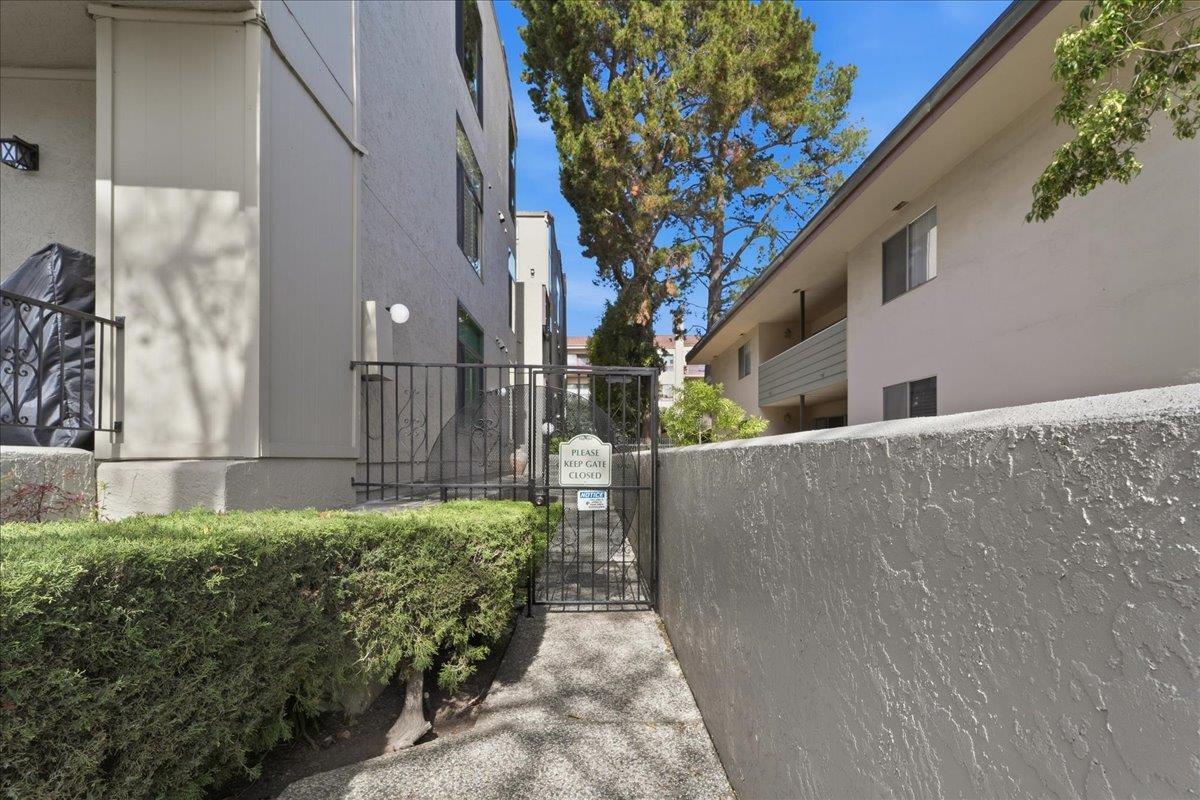 Detail Gallery Image 60 of 60 For 11 Hayward Ave #2001,  San Mateo,  CA 94401 - 3 Beds | 2 Baths