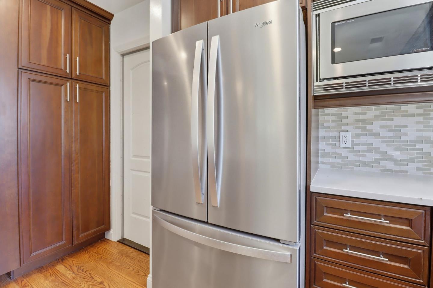 Detail Gallery Image 12 of 44 For 124 Hollycrest Dr, Los Gatos,  CA 95032 - 3 Beds | 2 Baths