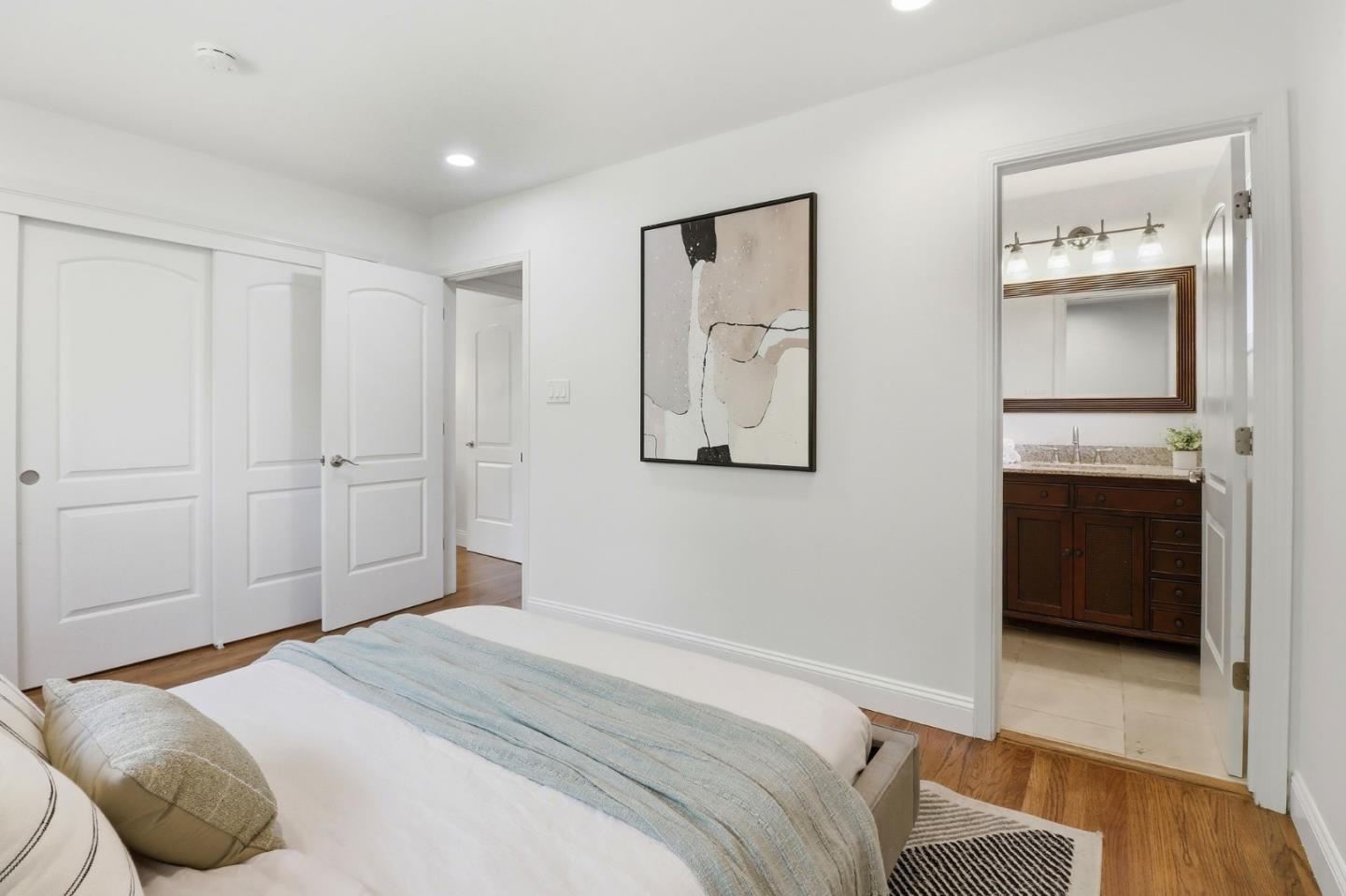 Detail Gallery Image 20 of 44 For 124 Hollycrest Dr, Los Gatos,  CA 95032 - 3 Beds | 2 Baths