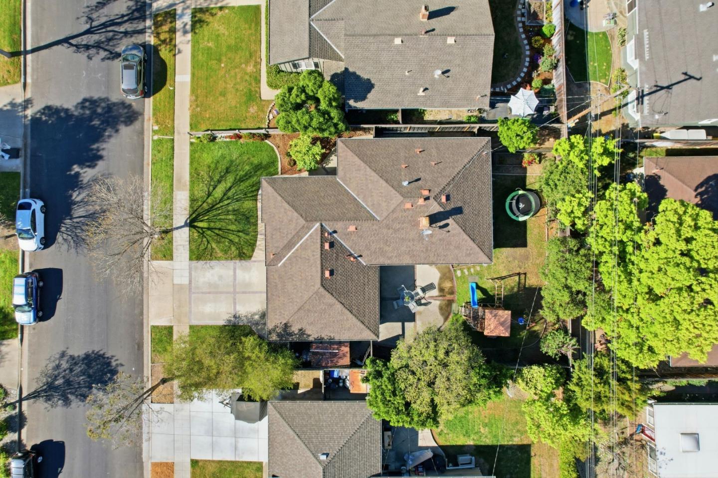 Detail Gallery Image 41 of 44 For 124 Hollycrest Dr, Los Gatos,  CA 95032 - 3 Beds | 2 Baths