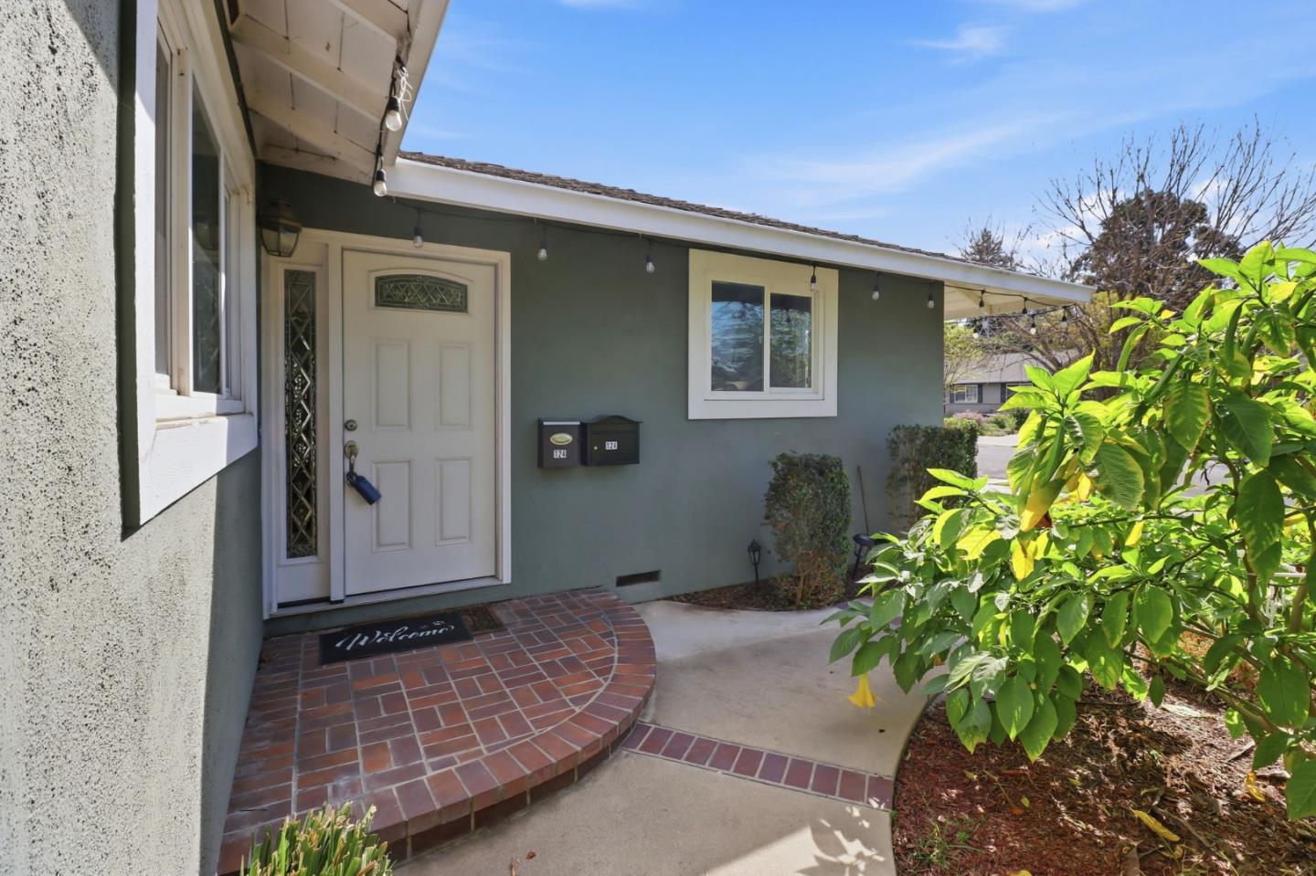 Detail Gallery Image 5 of 44 For 124 Hollycrest Dr, Los Gatos,  CA 95032 - 3 Beds | 2 Baths