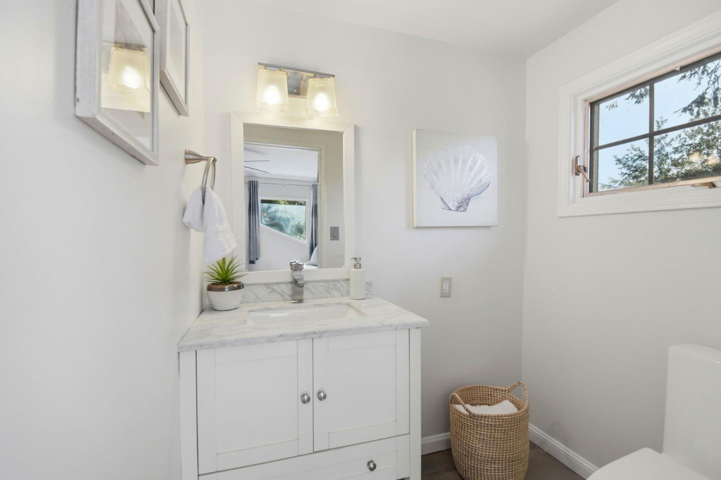 Detail Gallery Image 23 of 35 For 285 Camino Pablo, Orinda,  CA 94563 - 3 Beds | 2/1 Baths