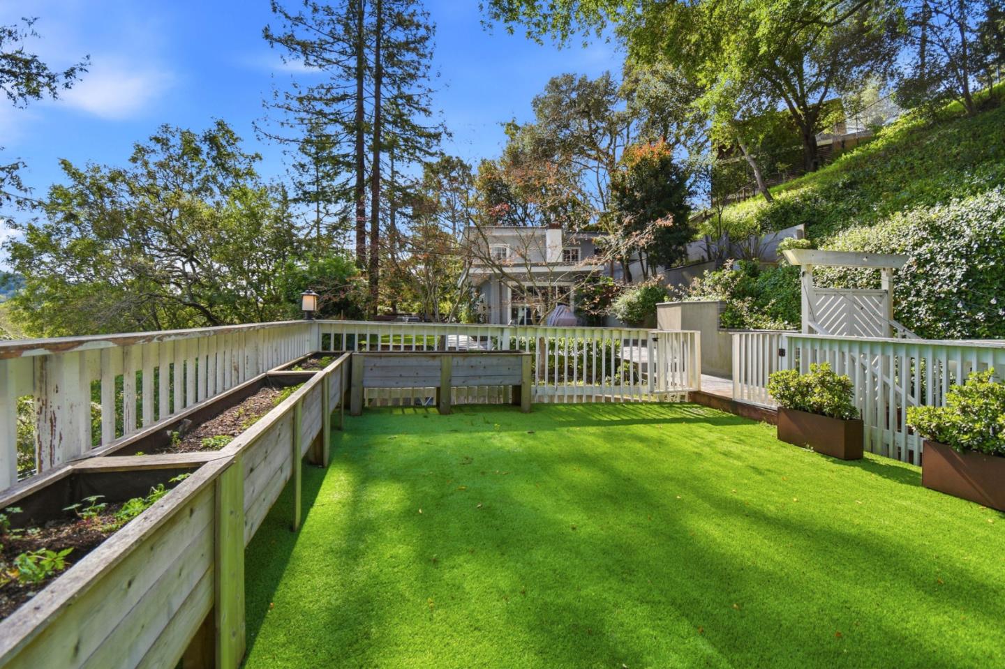 Detail Gallery Image 29 of 35 For 285 Camino Pablo, Orinda,  CA 94563 - 3 Beds | 2/1 Baths