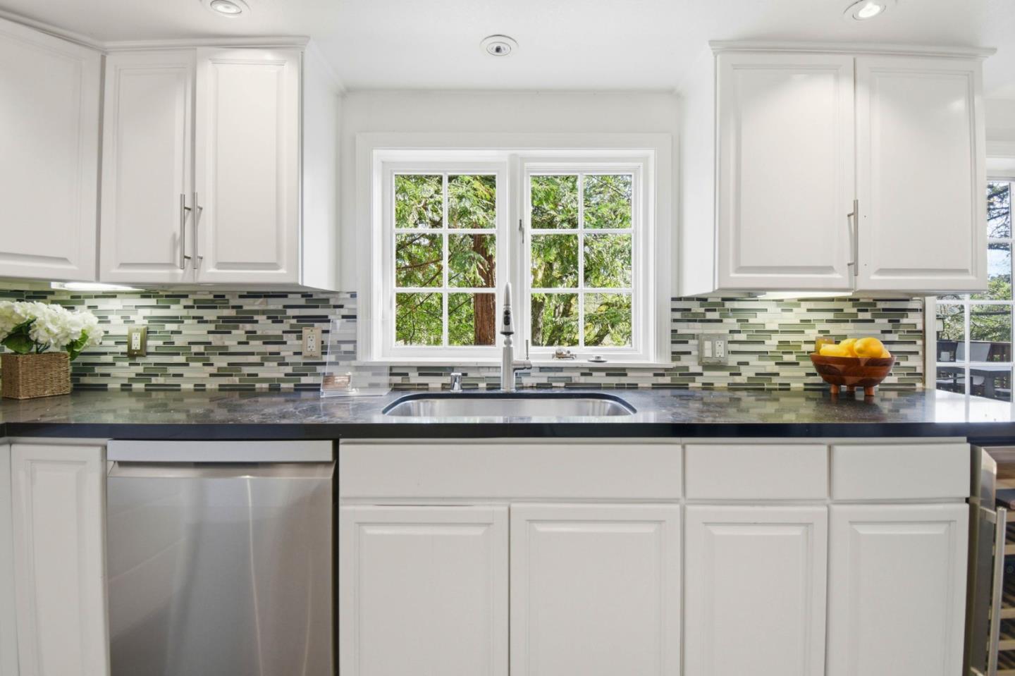 Detail Gallery Image 7 of 35 For 285 Camino Pablo, Orinda,  CA 94563 - 3 Beds | 2/1 Baths