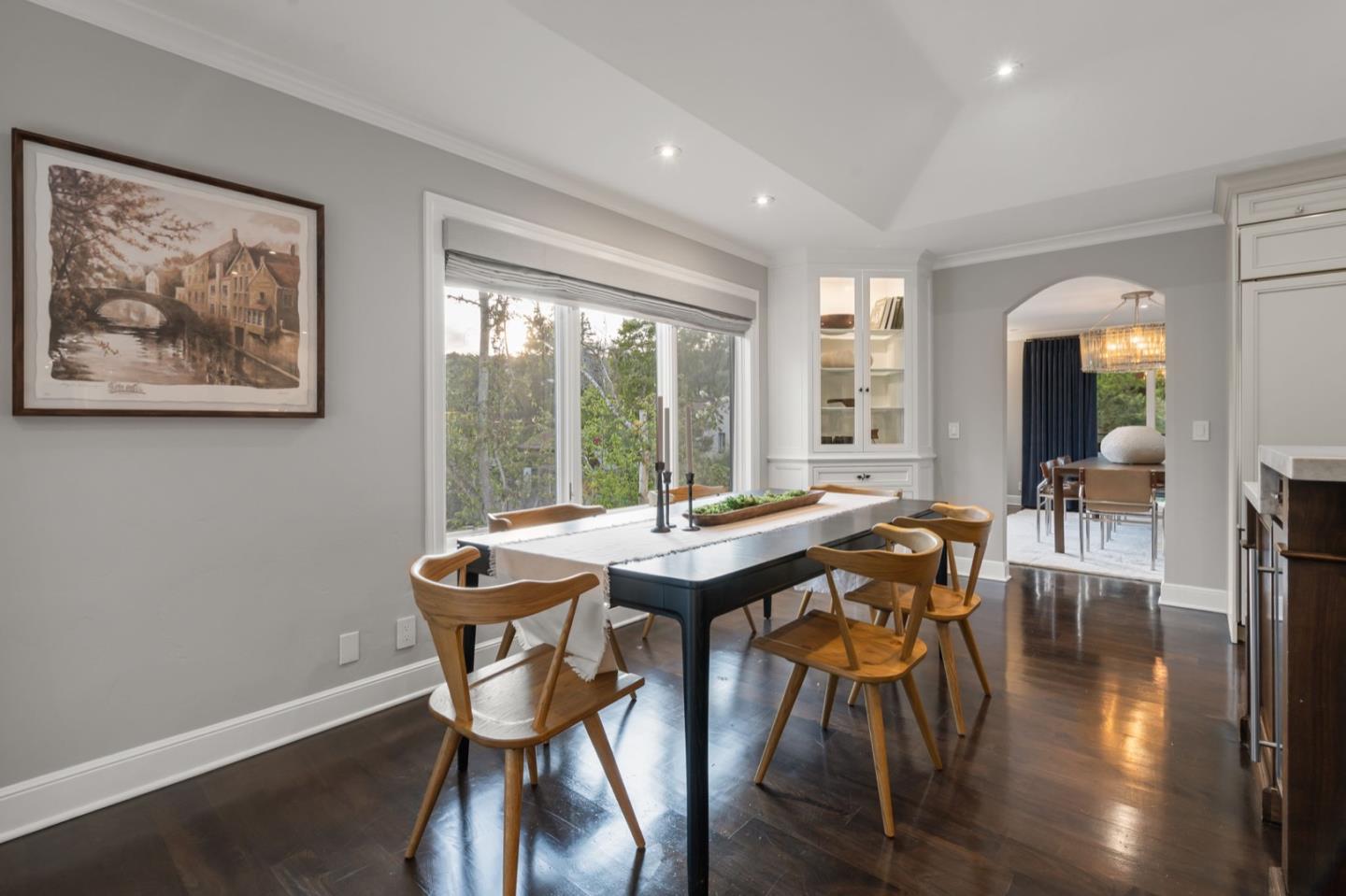 Detail Gallery Image 15 of 42 For 1365 Edgewood Rd, Redwood City,  CA 94062 - 4 Beds | 3/1 Baths