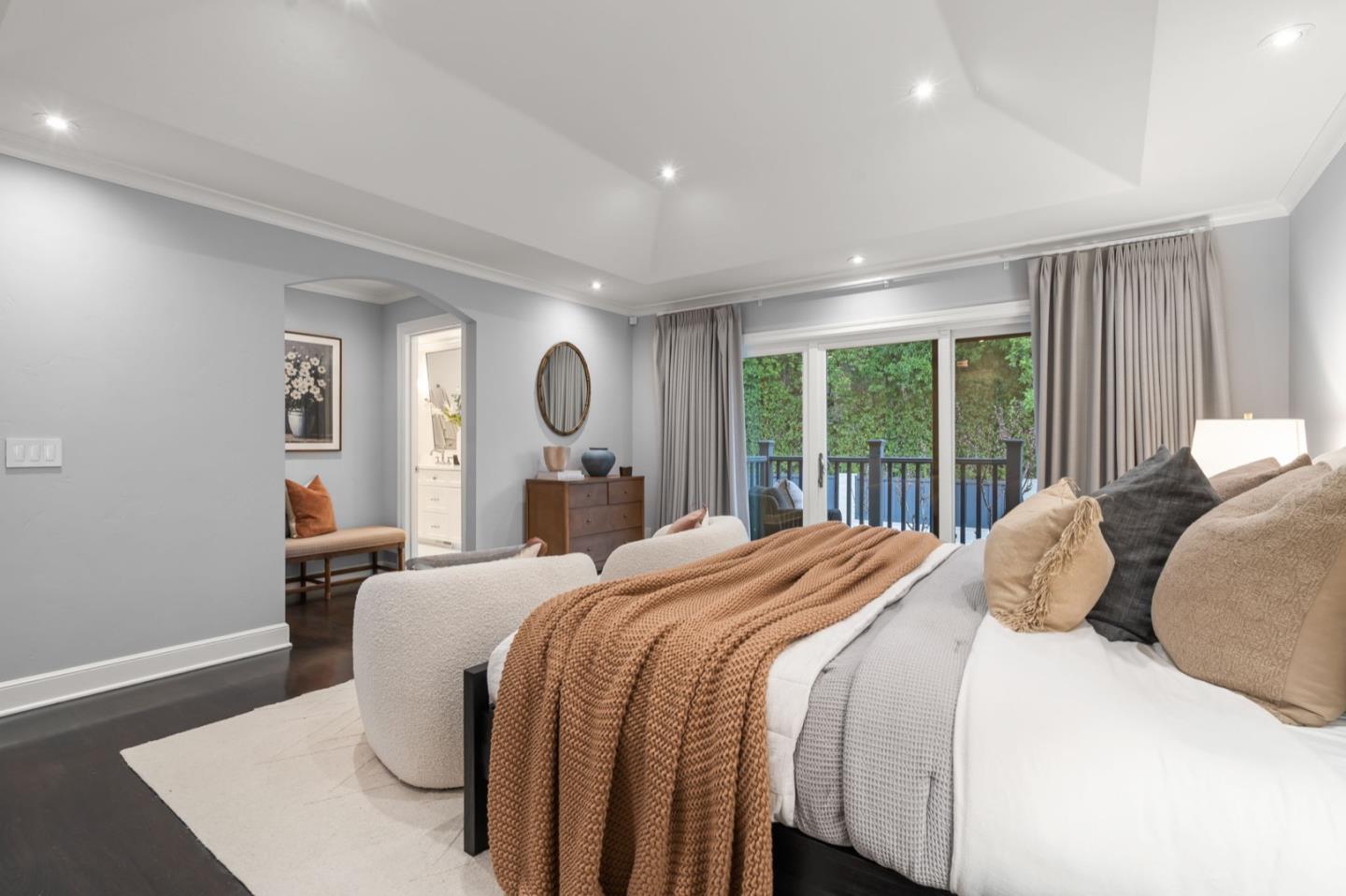 Detail Gallery Image 26 of 42 For 1365 Edgewood Rd, Redwood City,  CA 94062 - 4 Beds | 3/1 Baths