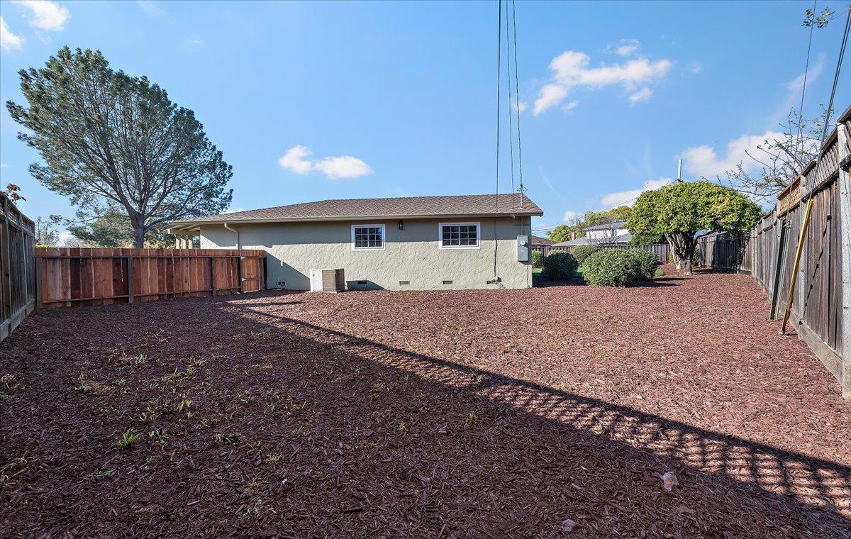 Detail Gallery Image 22 of 25 For 4067 Olga Dr, San Jose,  CA 95117 - 3 Beds | 2 Baths