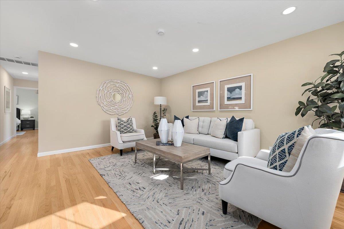 Detail Gallery Image 5 of 25 For 4067 Olga Dr, San Jose,  CA 95117 - 3 Beds | 2 Baths