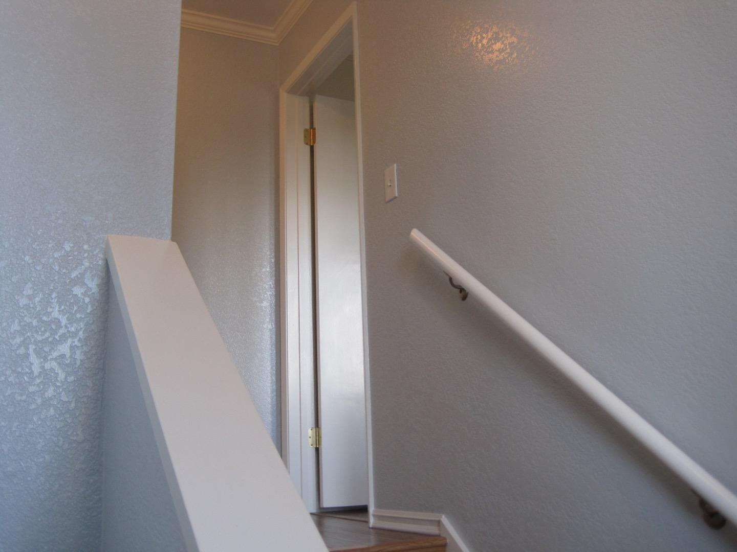 Detail Gallery Image 10 of 18 For 134 Cypress Grove Ct, Marina,  CA 93933 - 2 Beds | 1/1 Baths