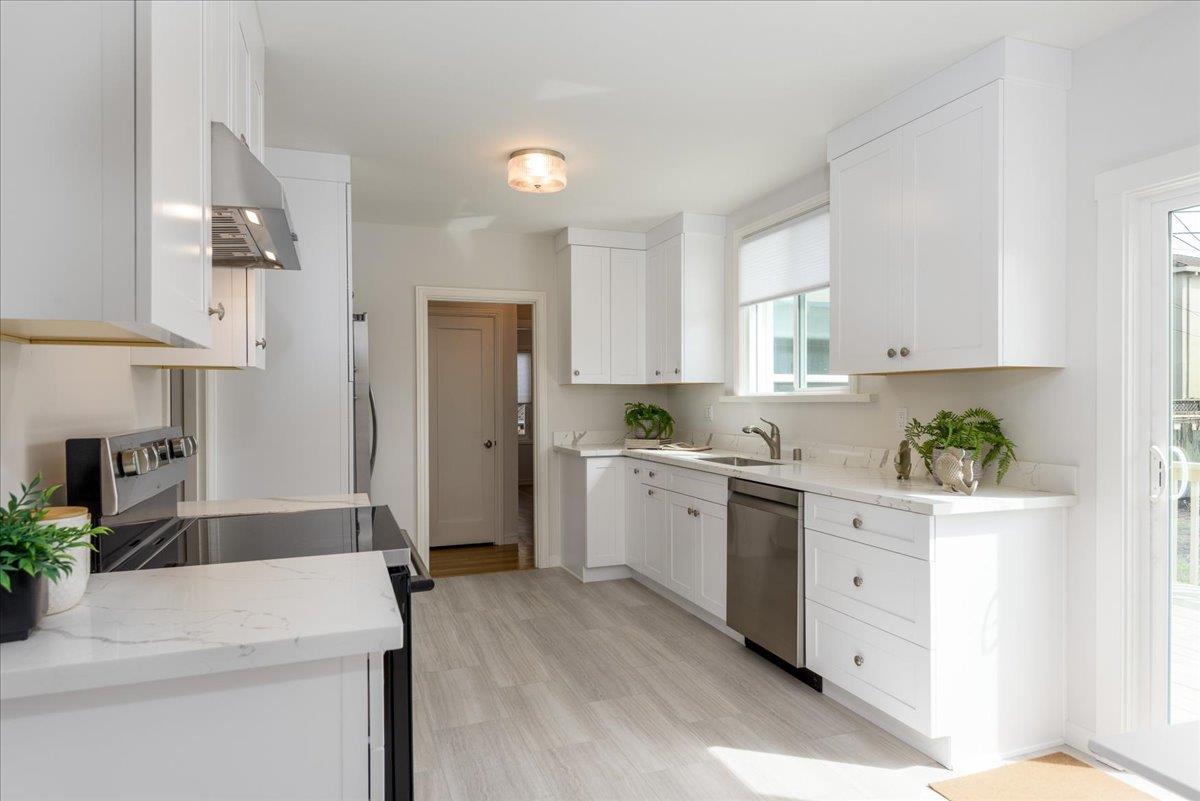 Detail Gallery Image 7 of 13 For 1125 Dufferin Ave, Burlingame,  CA 94010 - 2 Beds | 1 Baths