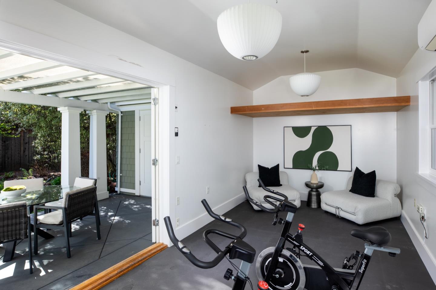 253 Princeton Road, Menlo Park, CA, 94025