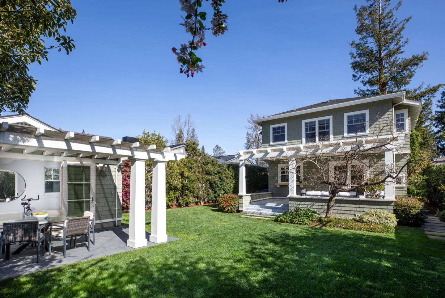 253 Princeton Road, Menlo Park, CA, 94025