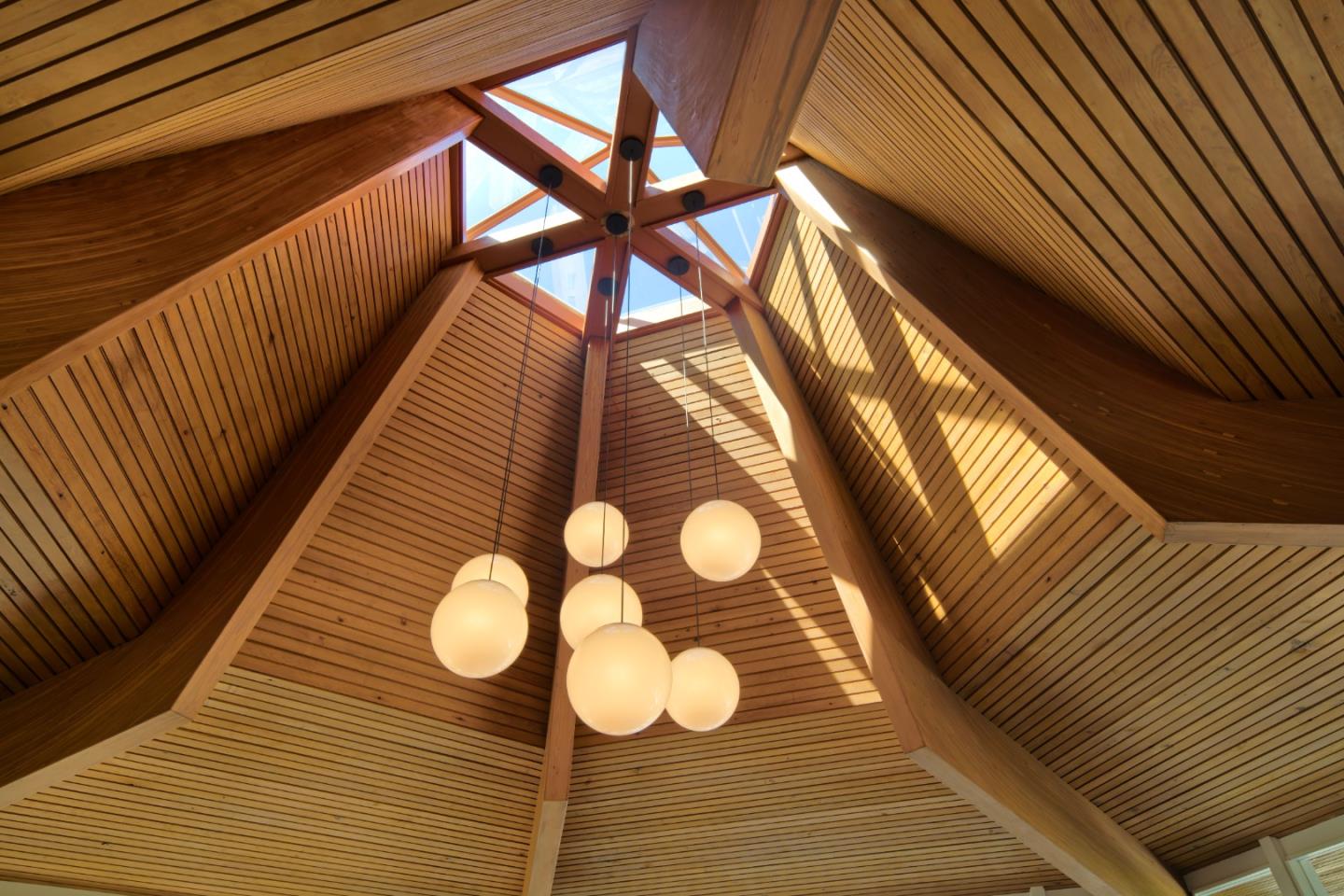 Detail Gallery Image 10 of 50 For 135 Hill Top Dr, Los Gatos,  CA 95032 - 4 Beds | 4/3 Baths