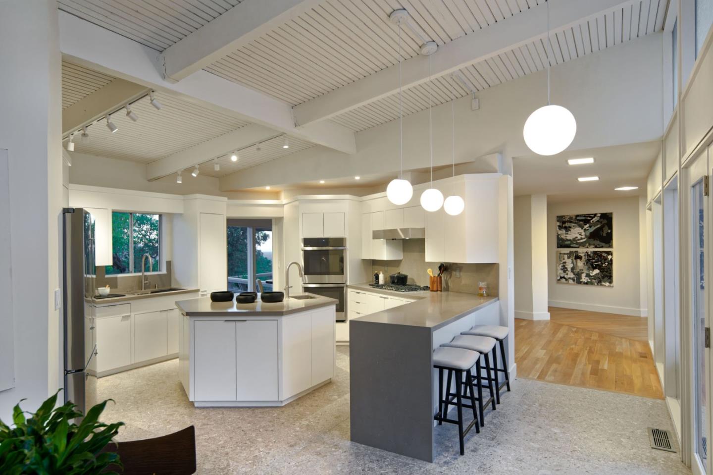 Detail Gallery Image 19 of 50 For 135 Hill Top Dr, Los Gatos,  CA 95032 - 4 Beds | 4/3 Baths