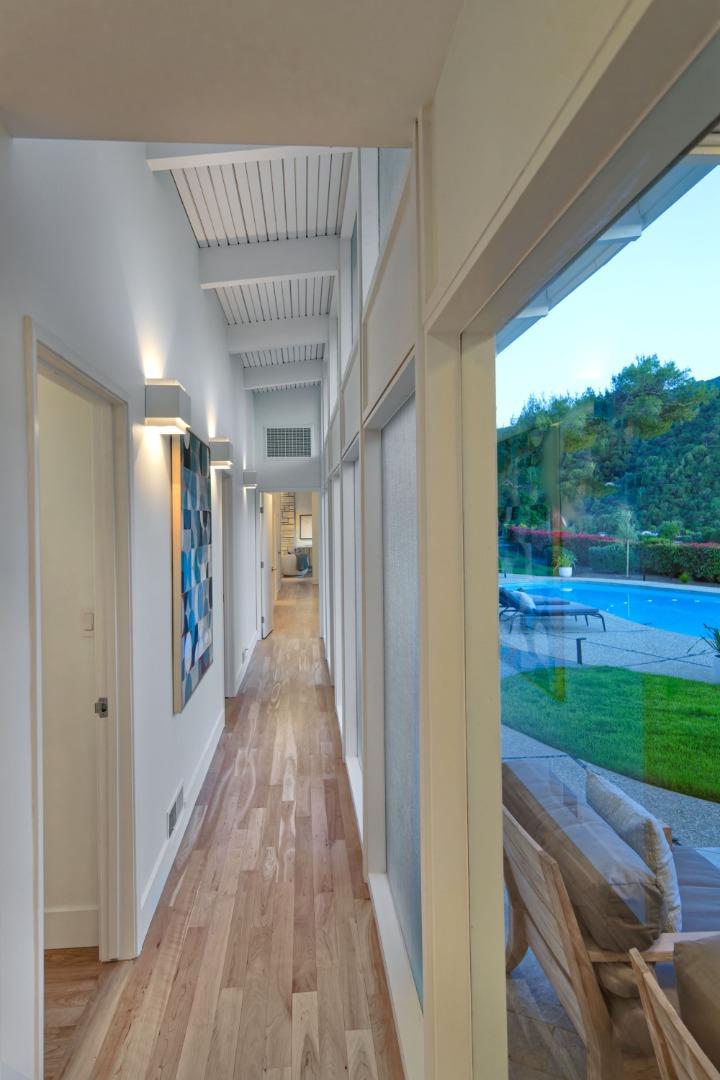 Detail Gallery Image 23 of 50 For 135 Hill Top Dr, Los Gatos,  CA 95032 - 4 Beds | 4/3 Baths