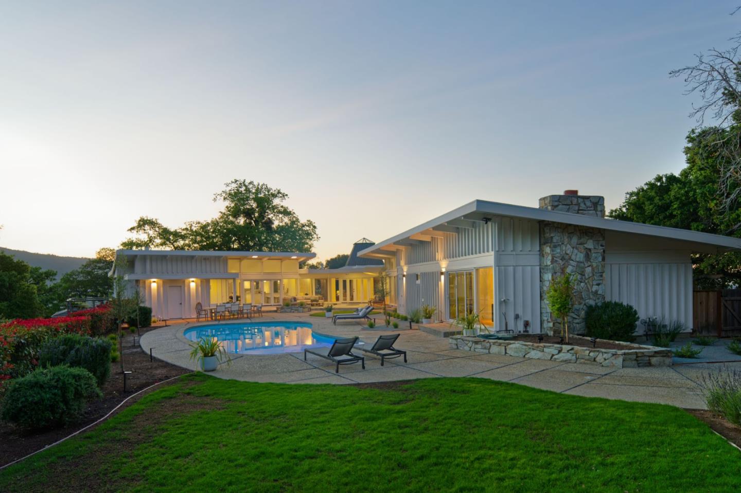 Detail Gallery Image 44 of 50 For 135 Hill Top Dr, Los Gatos,  CA 95032 - 4 Beds | 4/3 Baths